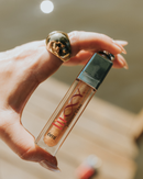 Gloss Sensorial / LIKXY